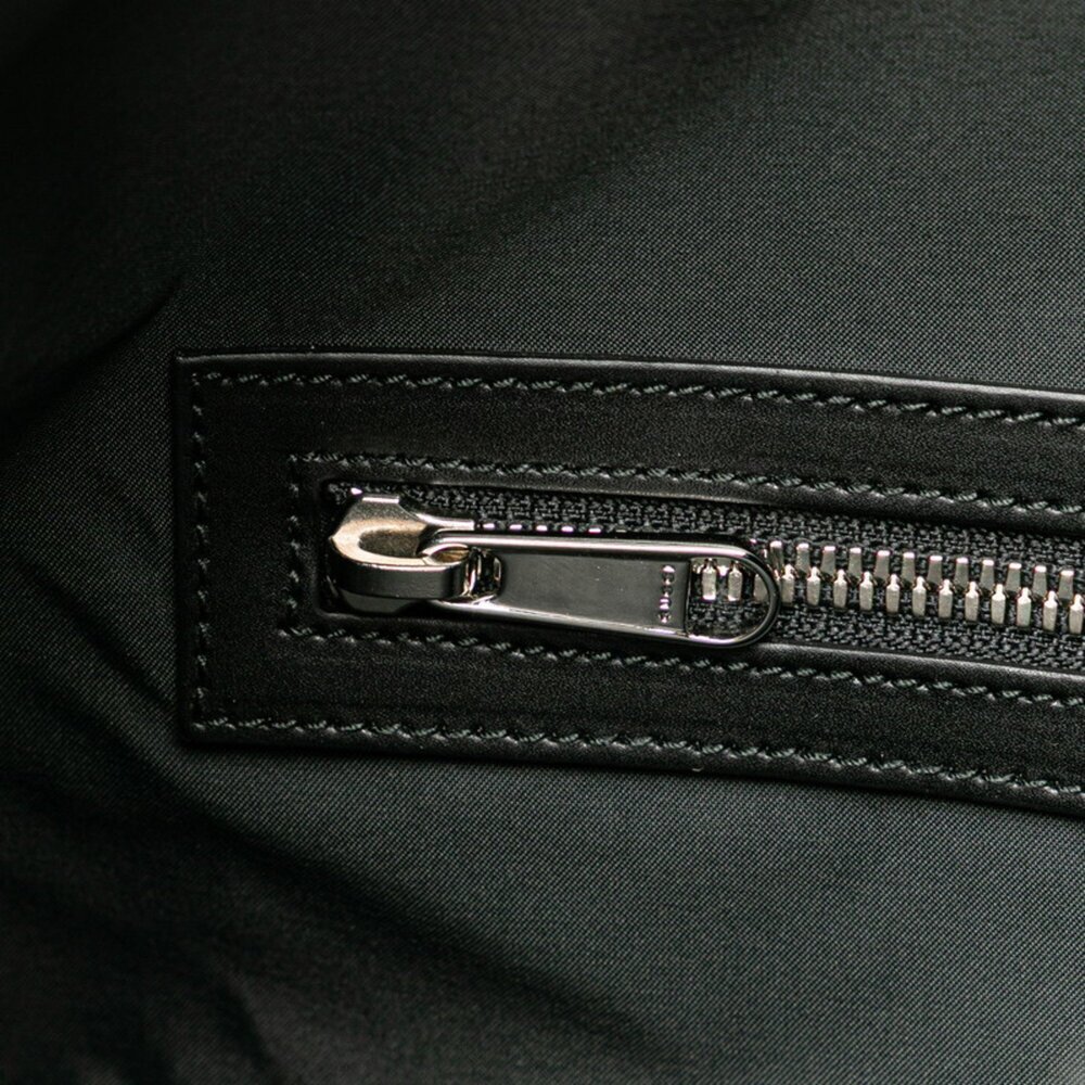 GUCCI Authentic Black Leather Backpack - Picture 7 of 9